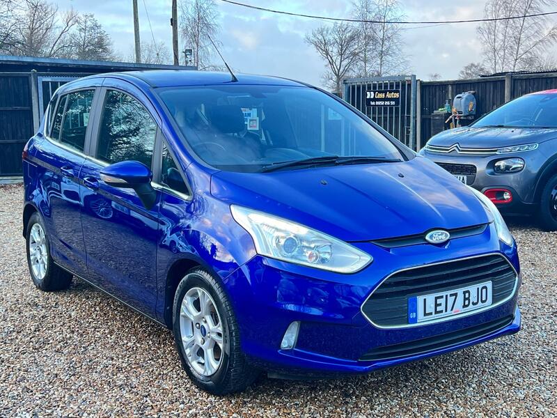 FORD B-MAX 1.0 T EcoBoost Zetec Navigator  2017