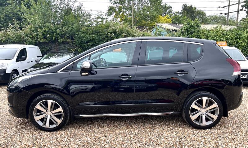 PEUGEOT 3008 1.2 PureTech Allure 2016