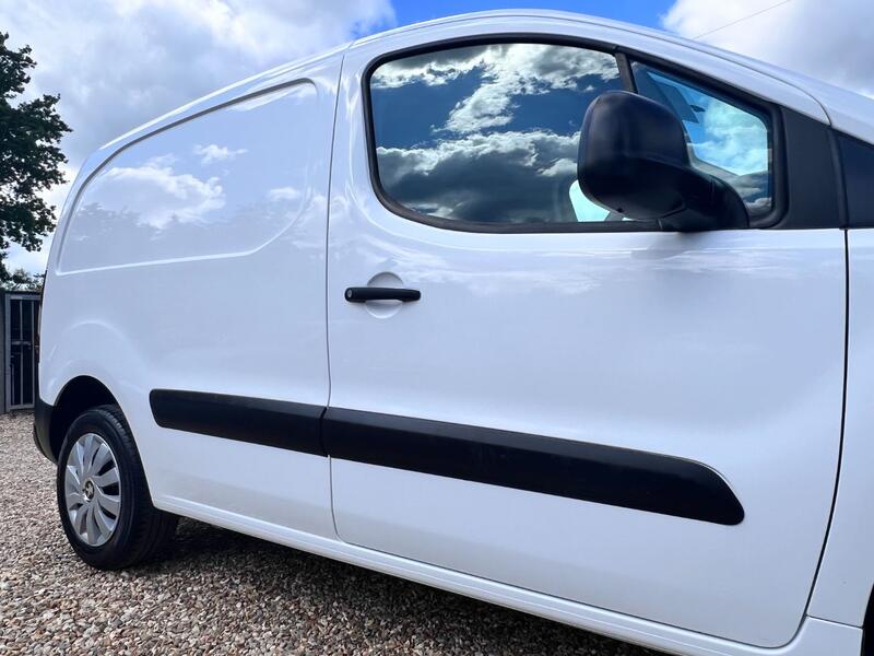 PEUGEOT PARTNER Panel Van (2015 - 2018) 2016