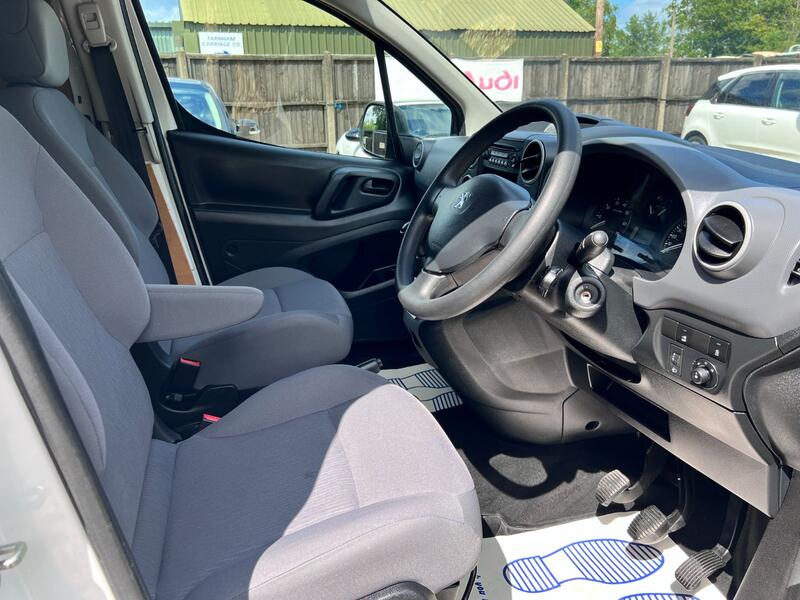 PEUGEOT PARTNER Panel Van (2015 - 2018) 2016