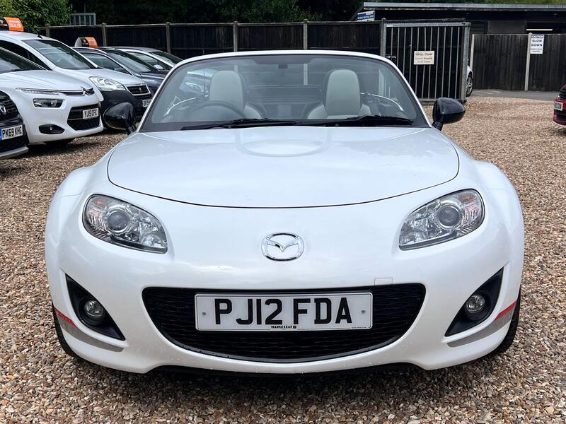 MAZDA MX-5 2.0 i Kuro 2012