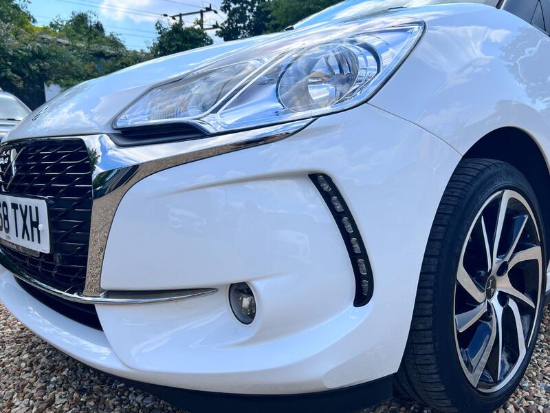 DS AUTOMOBILES DS 3 1.2 PureTech Connected Chic 2019