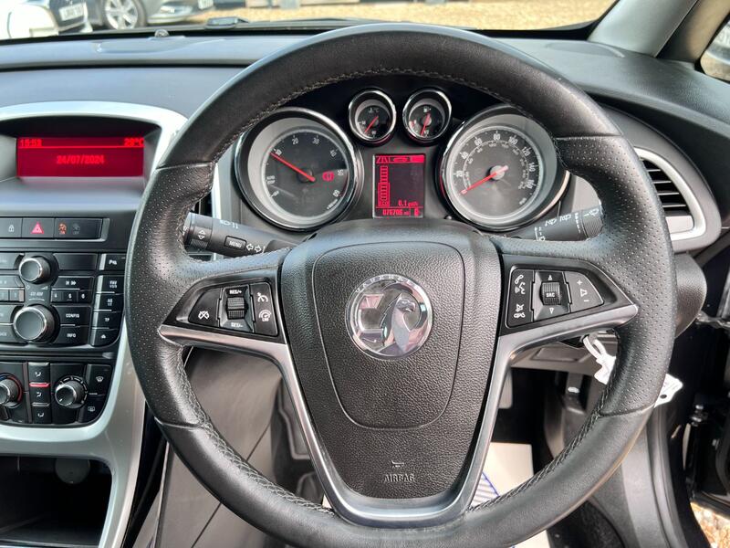 VAUXHALL ASTRA 2.0 CDTi SRi 2013