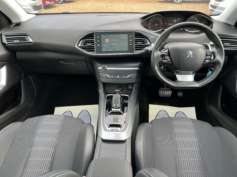 PEUGEOT 308 1.2 PureTech GPF Allure 2019