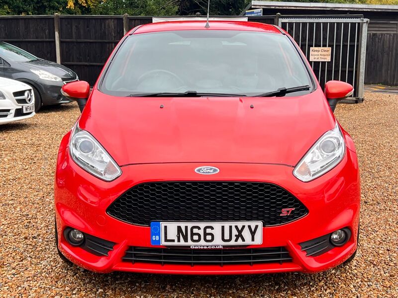 FORD FIESTA 1.6  1.6T EcoBoost ST-2 2016