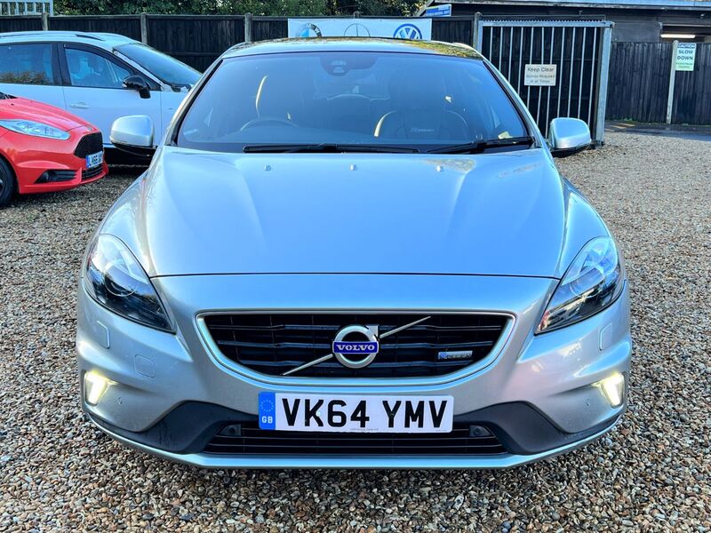 VOLVO V40 1.6 D2 R-Design Lux Nav 2014