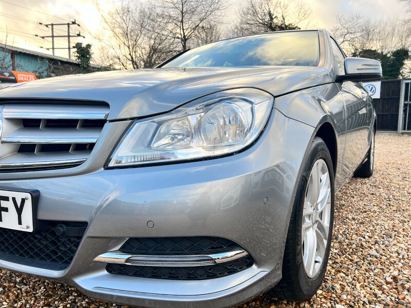 MERCEDES-BENZ C CLASS C180 BlueEfficiency Executive SE G-Tronic+ 2013