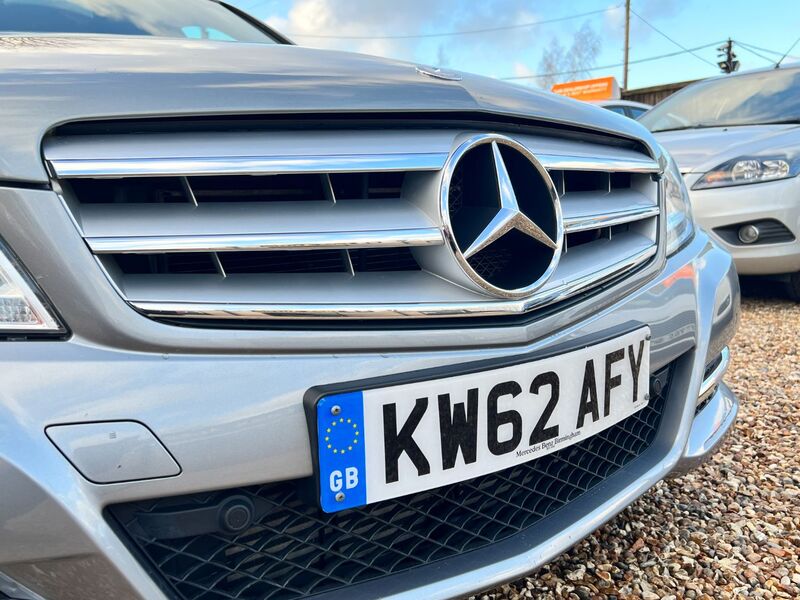 MERCEDES-BENZ C CLASS C180 BlueEfficiency Executive SE G-Tronic+ 2013