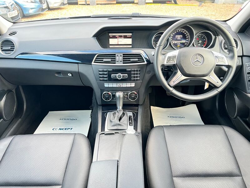 MERCEDES-BENZ C CLASS C180 BlueEfficiency Executive SE G-Tronic+ 2013